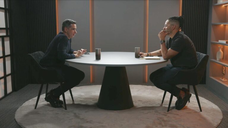 Da periferia ao império bilionário: Jota Jota Podcast recebe Flávio Augusto em papo profundo e intimista sobre os desafios de empreender no Brasil