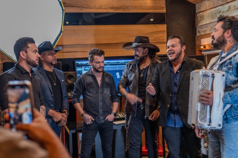 ‘Saudade Não Faz Curva’ ultrapassa 8,8 milhões de reproduções em menos de cinco semanas