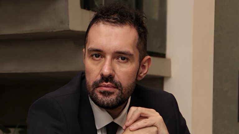 Autoridade em cirurgia plástica pós-bariátrica e contorno corporal, Dr. Luan Ferretti defende abordagem especializada após grandes emagrecimentos